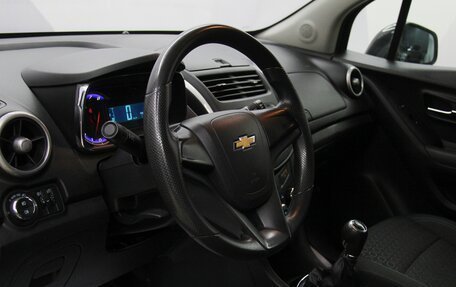 Chevrolet Tracker III, 2015 год, 799 700 рублей, 18 фотография