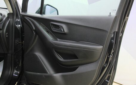 Chevrolet Tracker III, 2015 год, 799 700 рублей, 21 фотография