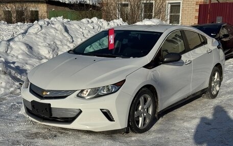 Chevrolet Volt II, 2017 год, 1 550 000 рублей, 3 фотография
