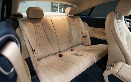 Mercedes-Benz E-Класс, 2018 год, 4 150 000 рублей, 15 фотография