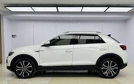 Volkswagen T-Cross I, 2022 год, 1 890 000 рублей, 17 фотография