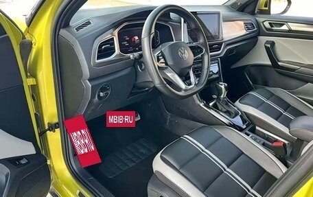 Volkswagen T-Cross I, 2023 год, 1 860 000 рублей, 14 фотография