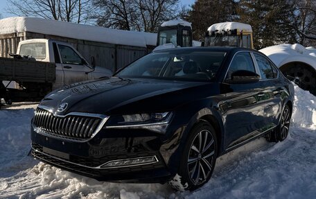 Skoda Superb III рестайлинг, 2025 год, 3 580 000 рублей, 16 фотография