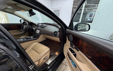 Jaguar XJ IV (X351), 2012 год, 1 600 000 рублей, 8 фотография