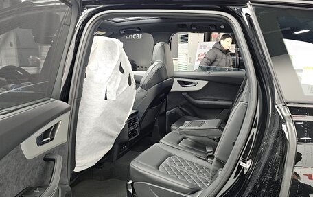 Audi Q7, 2026 год, 16 090 000 рублей, 14 фотография