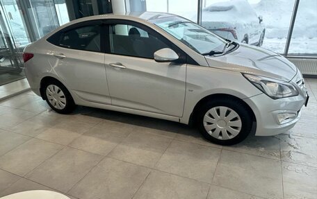 Hyundai Solaris II рестайлинг, 2016 год, 799 000 рублей, 4 фотография