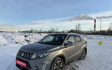 Suzuki Vitara II рестайлинг, 2021 год, 2 350 000 рублей, 1 фотография