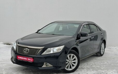 Toyota Camry, 2014 год, 1 850 000 рублей, 1 фотография