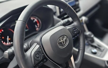 Toyota RAV4, 2019 год, 3 600 000 рублей, 19 фотография