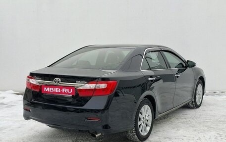 Toyota Camry, 2014 год, 1 850 000 рублей, 5 фотография