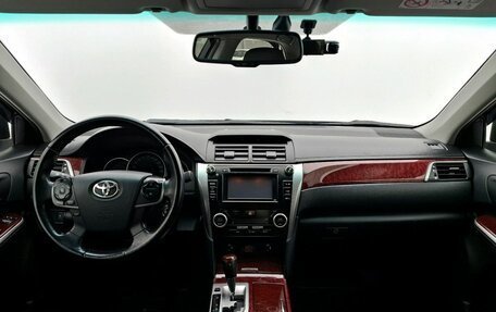 Toyota Camry, 2014 год, 1 850 000 рублей, 13 фотография