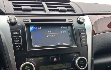 Toyota Camry, 2014 год, 1 850 000 рублей, 21 фотография