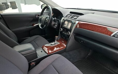 Toyota Camry, 2014 год, 1 850 000 рублей, 26 фотография