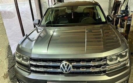 Volkswagen Teramont I, 2018 год, 3 300 000 рублей, 1 фотография