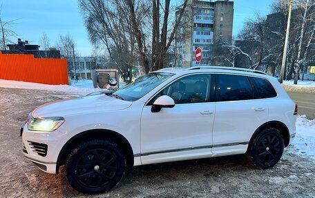 Volkswagen Touareg III, 2016 год, 4 500 000 рублей, 2 фотография