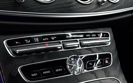 Mercedes-Benz E-Класс, 2020 год, 3 599 990 рублей, 16 фотография