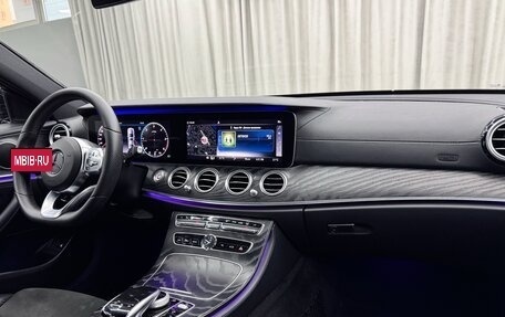 Mercedes-Benz E-Класс, 2020 год, 3 599 990 рублей, 20 фотография