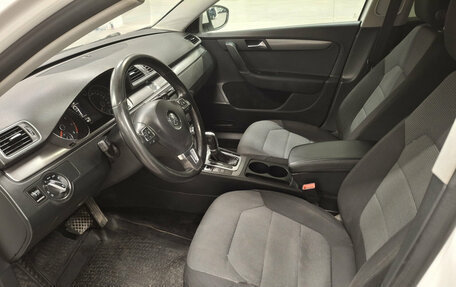 Volkswagen Passat B7, 2012 год, 675 850 рублей, 20 фотография