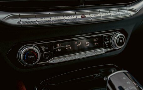 FAW Bestune T77, 2024 год, 1 895 000 рублей, 15 фотография