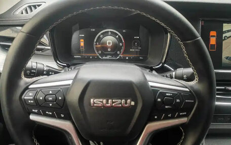 Isuzu D-Max, 2023 год, 3 530 000 рублей, 9 фотография