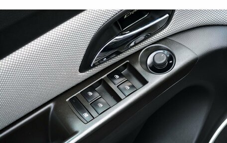 Chevrolet Cruze II, 2013 год, 925 000 рублей, 17 фотография