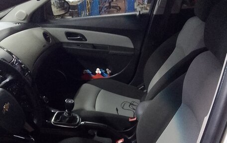 Chevrolet Cruze II, 2014 год, 799 000 рублей, 10 фотография