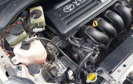 Toyota Opa I рестайлинг, 2001 год, 447 000 рублей, 24 фотография