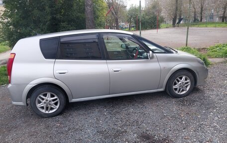 Toyota Opa I рестайлинг, 2001 год, 447 000 рублей, 28 фотография