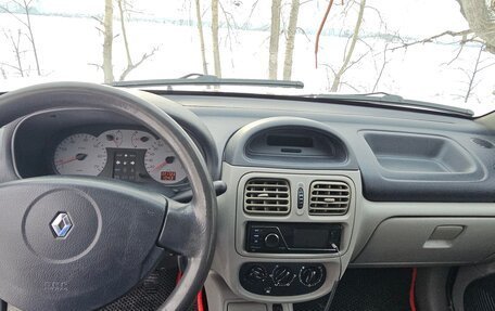 Renault Symbol I, 2003 год, 240 000 рублей, 5 фотография