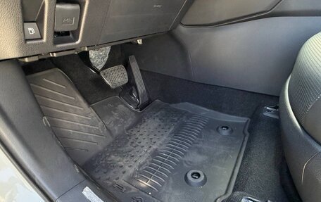 Toyota RAV4, 2026 год, 9 035 000 рублей, 18 фотография