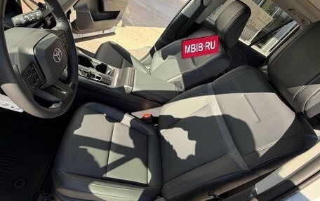 Toyota RAV4, 2026 год, 9 035 000 рублей, 17 фотография