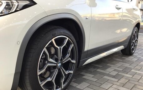 BMW X2, 2021 год, 1 600 000 рублей, 13 фотография