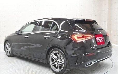 Mercedes-Benz A-Класс, 2019 год, 1 350 000 рублей, 6 фотография