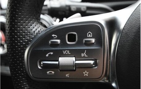 Mercedes-Benz A-Класс, 2019 год, 1 350 000 рублей, 18 фотография