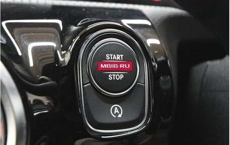 Mercedes-Benz A-Класс, 2019 год, 1 350 000 рублей, 20 фотография