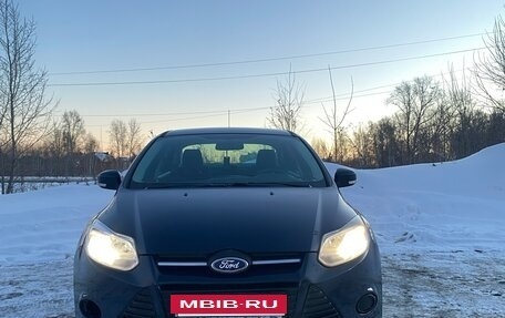 Ford Focus III, 2011 год, 700 000 рублей, 2 фотография