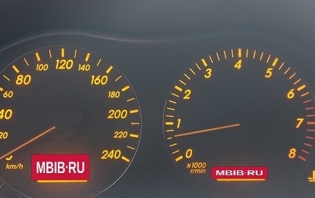 Toyota Avensis III рестайлинг, 2004 год, 540 000 рублей, 11 фотография