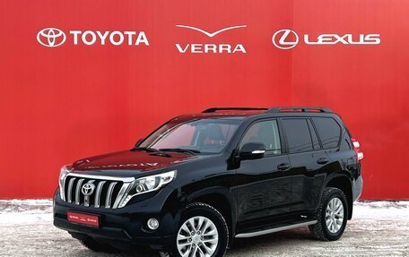Toyota Land Cruiser Prado 150 рестайлинг 2, 2017 год, 3 200 000 рублей, 1 фотография