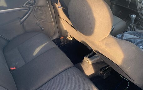 Ford Focus IV, 2005 год, 270 000 рублей, 7 фотография