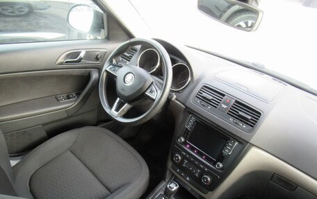 Skoda Yeti I рестайлинг, 2016 год, 1 410 000 рублей, 12 фотография