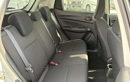 Suzuki Swift V, 2022 год, 1 200 000 рублей, 6 фотография