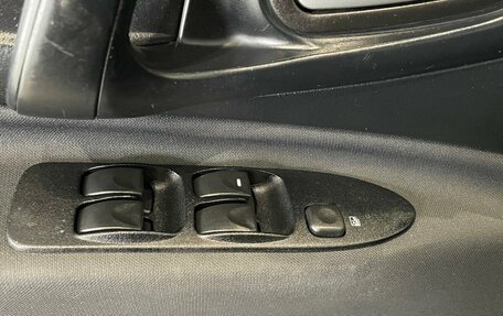 Mitsubishi Space Star I рестайлинг, 2003 год, 249 000 рублей, 8 фотография