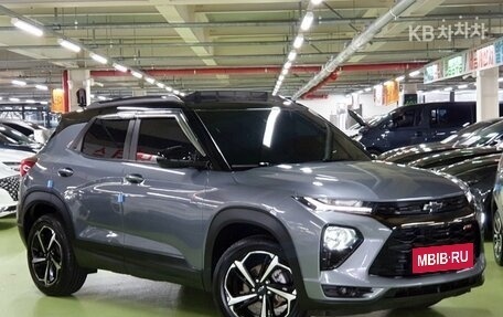 Chevrolet TrailBlazer, 2022 год, 1 560 000 рублей, 2 фотография