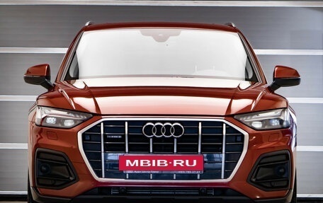 Audi Q5, 2021 год, 4 950 000 рублей, 2 фотография