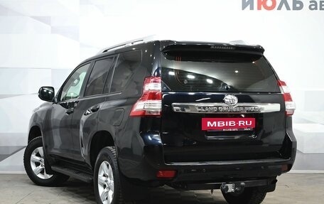 Toyota Land Cruiser Prado 150 рестайлинг 2, 2013 год, 3 850 000 рублей, 3 фотография