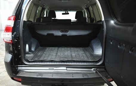 Toyota Land Cruiser Prado 150 рестайлинг 2, 2013 год, 3 850 000 рублей, 6 фотография