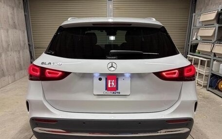 Mercedes-Benz GLB, 2022 год, 2 130 000 рублей, 5 фотография