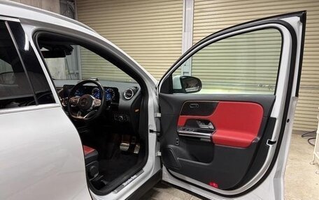 Mercedes-Benz GLB, 2022 год, 2 130 000 рублей, 8 фотография