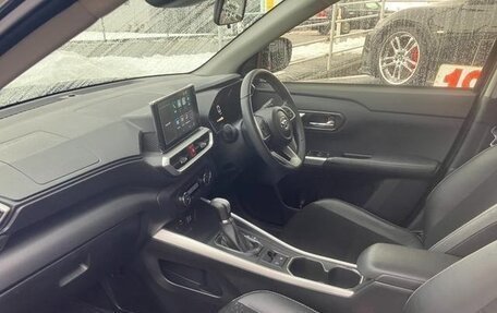 Daihatsu Rocky, 2024 год, 1 500 000 рублей, 15 фотография