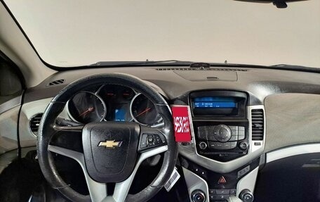 Chevrolet Cruze II, 2012 год, 599 000 рублей, 9 фотография